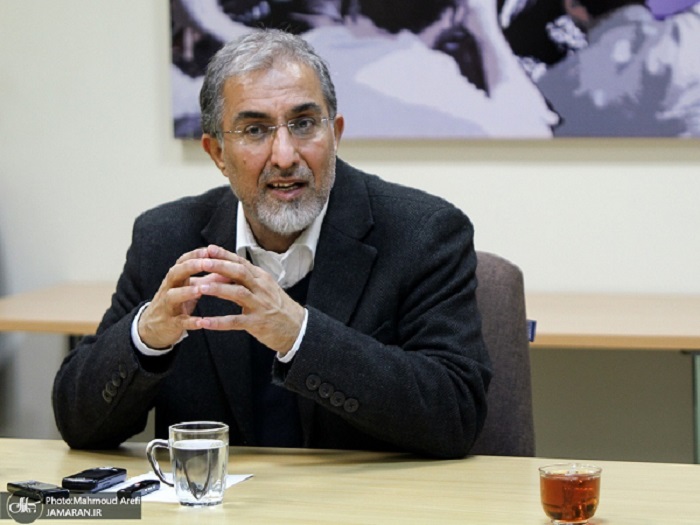  حسین راغفر: برنامه هفتم عملا نیروی کار را به مهاجرت از کشور ترغیب می‌کند / این برنامه باعث خصوصی شدن کامل آموزش عالی خواهد شد