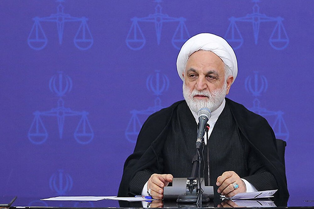  حملات سایتِ برادر داماد رئیسی به «اژه‌ای» تمامی ندارد؛ واکنش تازه‌ی مدیرعامل خبرگزاری قوه‌ی قضاییه