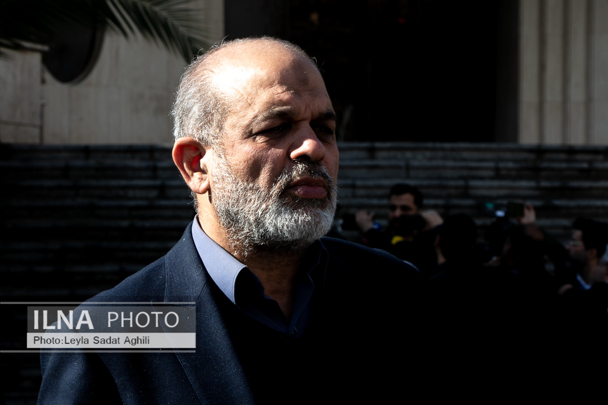  وحیدی:ادعای هدف قرار گرفتن زیر ساخت‌های موشکی در خرم آباد صحت ندارد