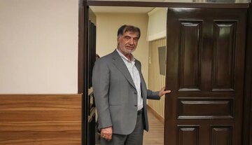 محمدرضا باهنر: بنزین ۵۰ هزار تومانی شود/ به دولت حسن روحانی ظلم شده/ دیروز ماجرای مهسا بود، فردا پروین خانم پیدا می‌شود