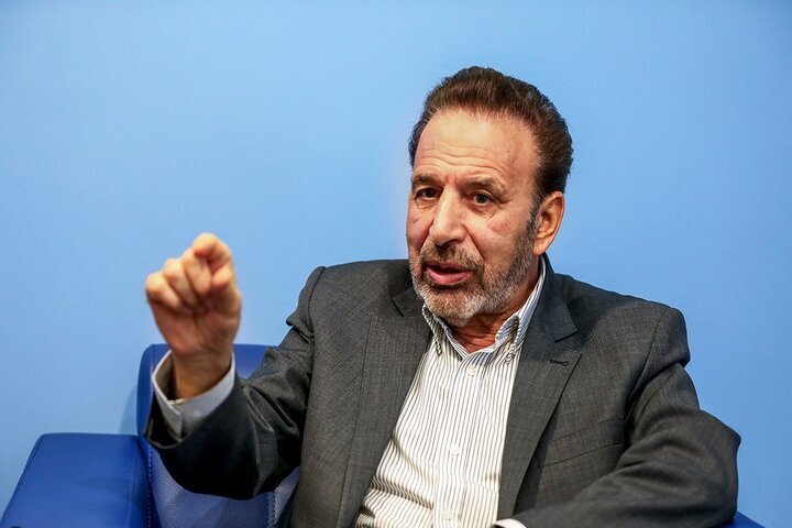 هزینه عجیب پیامک لیست های اصولگرایان به روایت واعظی /انتخابات اخیر برای حکمرانان زنگ خطر است