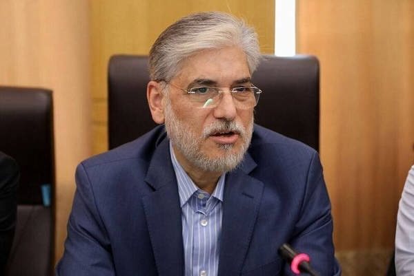  وزیر علوم درباره تجمعات پیرامون قتل یکی از دانشجویان دانشگاه تهران: اصلاً این ماجرا، سیاسی نیست؛ بعضی از دانشجویان نگران پرونده‌سازی‌ها بودند که ما هم گفتیم اجازه این کار را نمی‌دهیم