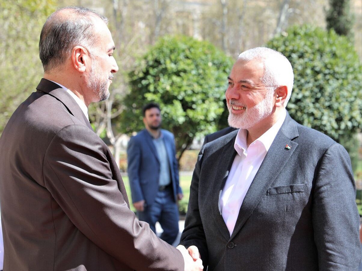  امیرعبداللهیان: هنیه گفت به طرح پیشنهادی مصر و قطر برای آتش بس پاسخ دادیم / توپ در زمین طرف مقابل است