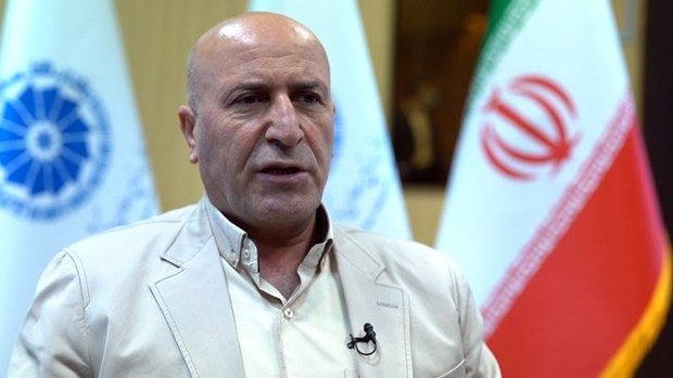 عضو اتاق بازرگانی: شرکت ها منابع برداشت پنهانی دولت هستند! در پاسخگو کردن دولت ها ضعف قانونی داریم 