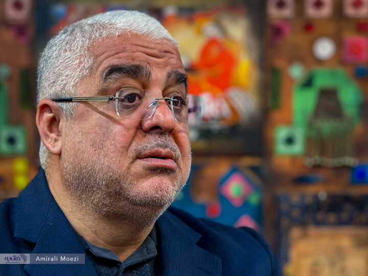 طعنه سنگین جعفرزاده به سخنان ابراهیم رئیسی درباره تورم: مدینه گفتی و کردی کبابم!