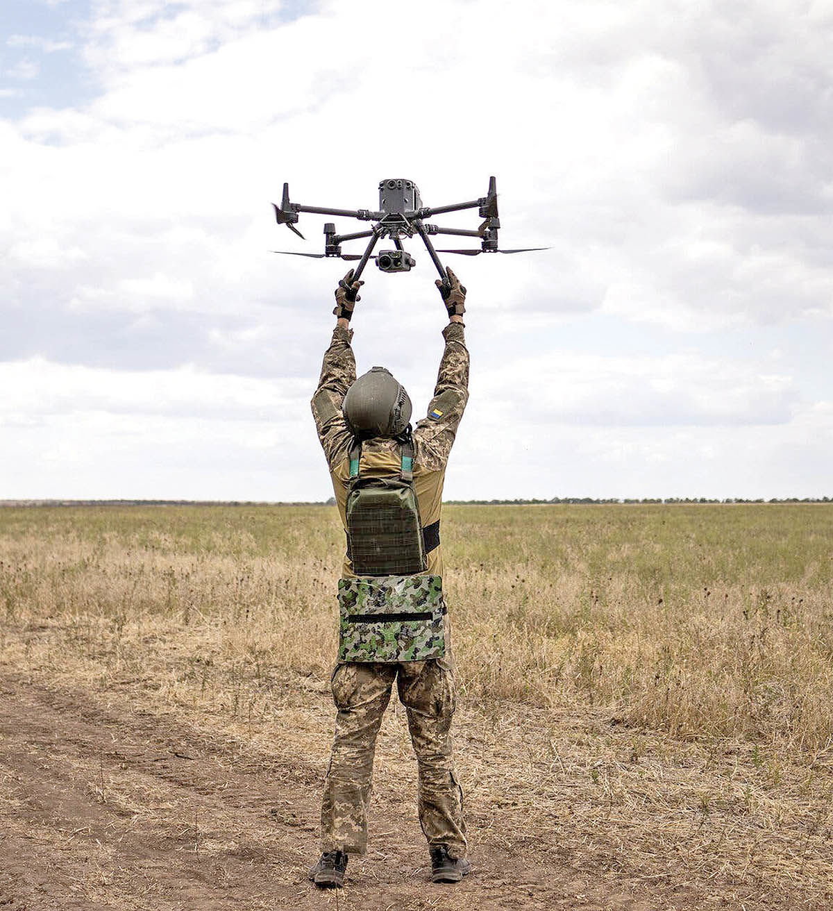 پهپادهای ۵۰۰دلاری تعیین‌کننده معادله جنگ‌ها شده‌اند عصر پهپادها در معادلات جهانی جنگ 