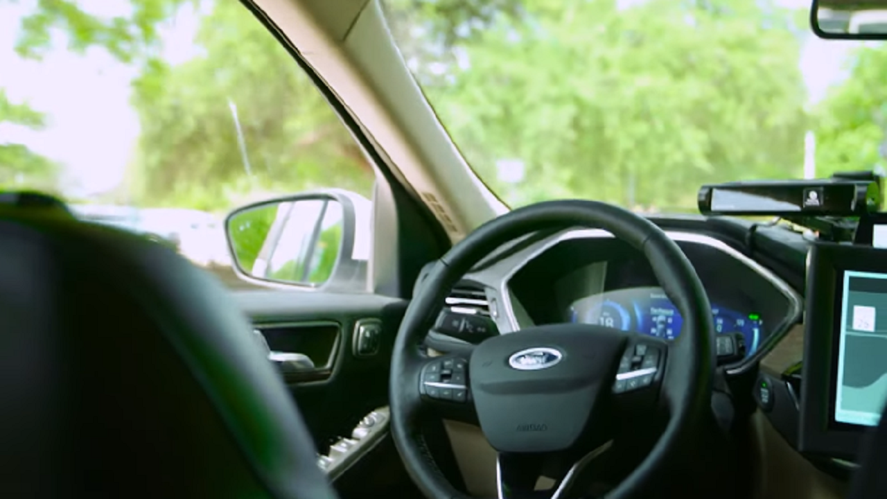  «فورد» نیز خودروی خودران خود را آزمایش کرد