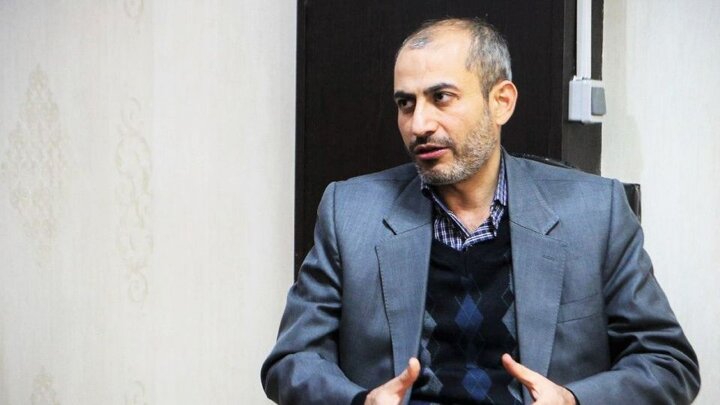 مجتبی توانگر، نماینده مجلس از محکومیت نوباوه نماینده پایداری، در دادگاه خبر داد و نوشت: چرا به‌دروغ مدعی شده است که در دادگاه تبرئه شده است؟ این دروغ‌گویی چه نسبتی با عضویت در جبهه پایداری و التزام عملی به اسلام دارد؟