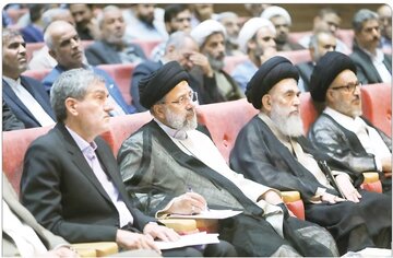 دلخوری رئیسی از اصولگرایان /پشت پرده انتقاد رئیس جمهور از حامیانش