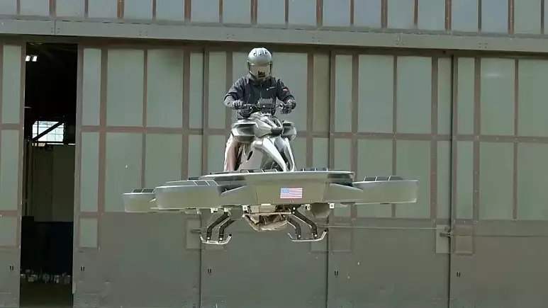  موتورسیکلت پرنده‌ای که ۴۰ دقیقه پرواز می‌کند؛ از هاوربایک استارت آپ ژاپنی رونمایی شد