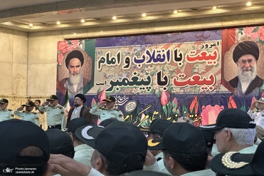  سید حسن خمینی: مردم باید امنیت را در همه حوزه ها احساس کنند/ امنیت پادگانی صحیح نیست؛ امنیت شهروندان صحیح است/ بسترهای ناامنی را باید در جامعه از بین برد/ دلیل عمده بالا رفتن سرقت، ناهنجاری، مشکلات اقتصادی است