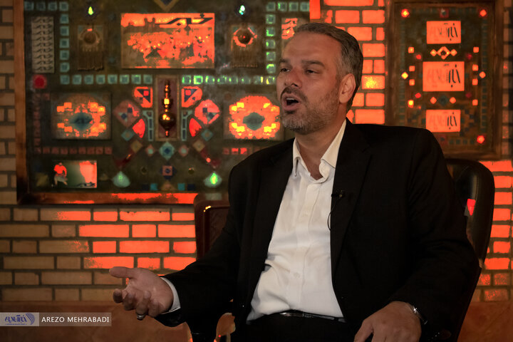 رشیدی کوچی: شنیده‌ام برخی مدیران فوتبالی در کنار فوتبالیست‌ها ثبت سفارش واردات «خودروی نو» داشتند؛ حتما پیگیری می‌کنم