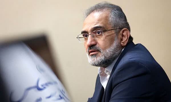 معاون سابق رئیس جمهور: رئیسی جمعه‌ها استراحت نمی‌کرد!/ حسینی به جای رئیسی دستور صادر کرد؟
