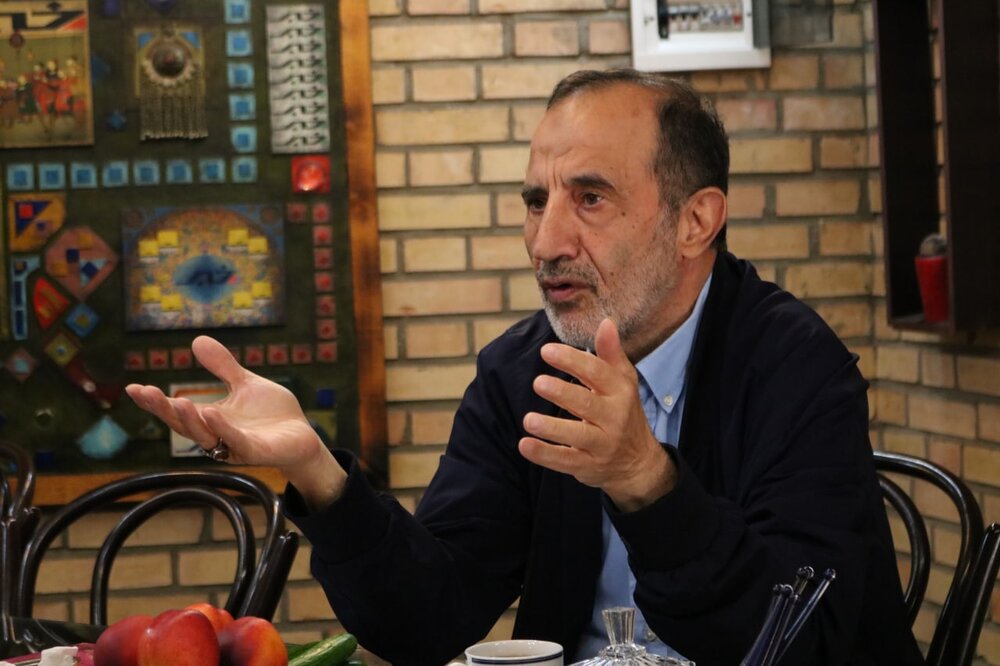 خوش چهره: انتقادات جدی دارم اما ناامید نیستم /مجلس، کیلویی به وزرا رأی داد /حتی یک رأی سفید هم پیام دارد /جهل الرجال داریم 