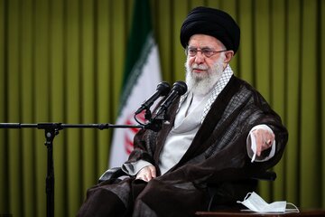 هشدار صریح رهبر انقلاب به مقامات عربستان و دیگر اعراب منطقه/روی اسب بازنده شرط‌بندی می‌کنید