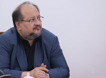 چرا نیازمند میانداری هستیم؟ محمد شریعتمداری