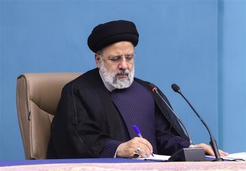 قهر وزیر بعد از دستور رئیسی برای حذف ۲ مدیر ارشد نفتی / پسر دو مسئول دولتی به ایران بازگشتند؟ /افشاگری نماینده نزدیک به زاکانی علیه دولت