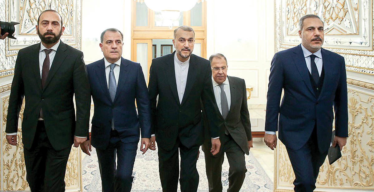  اولین نشست عالی «۳+۳» در تهران  تحولات قفقاز جنوبی در باغ ملی مورد رایزنی قرار گرفت