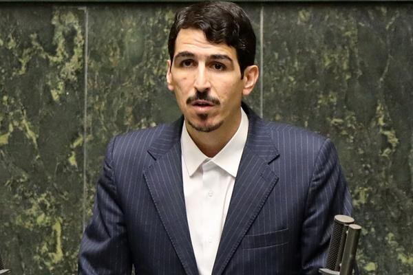 دوربین مخفی در وزارت نفت /معاون وزیر، به نماینده‌ها زنگ زده رای ندهید!