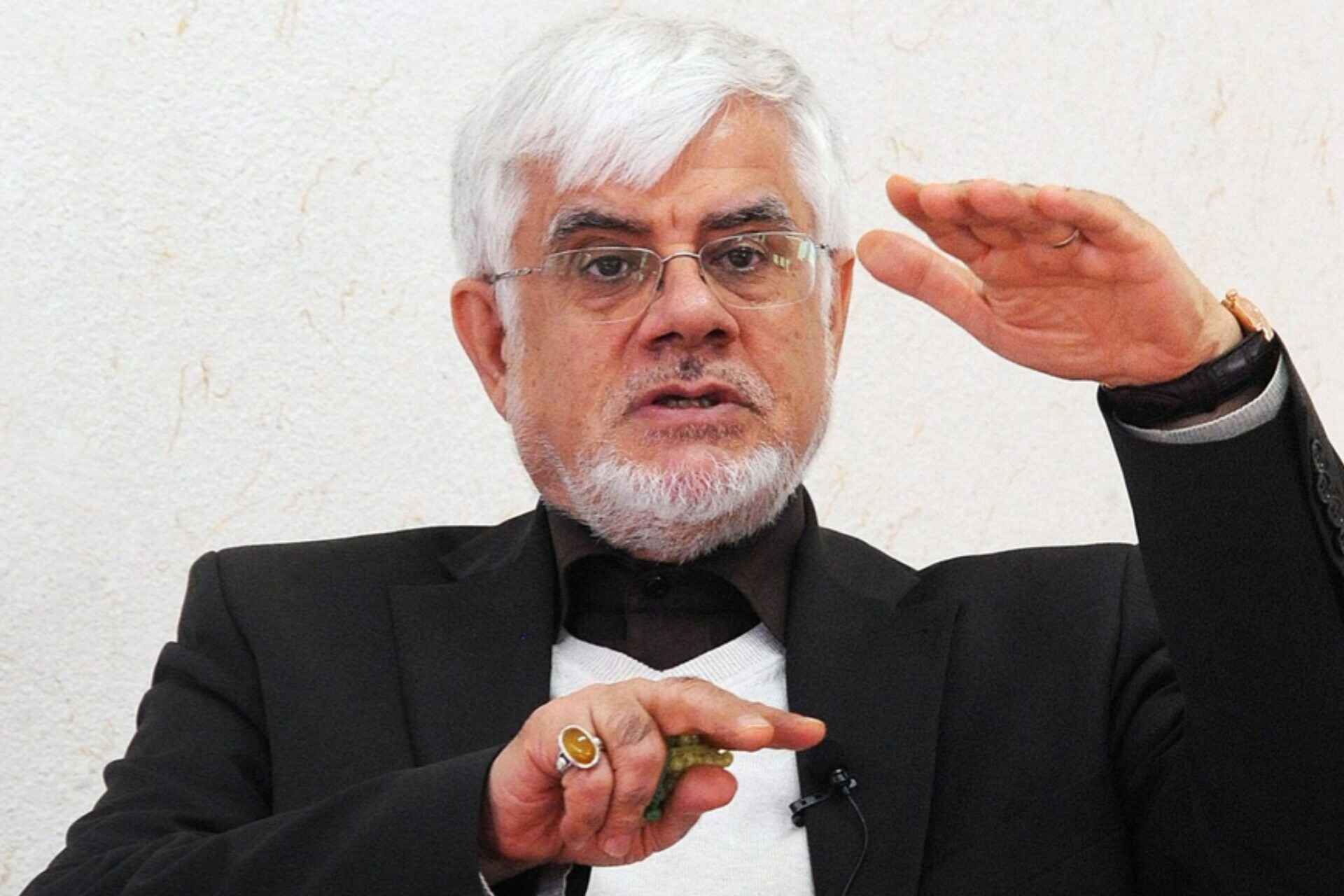  عارف: ضعف‌های خودمان را با بدگویی از دولت قبل نمی‌پوشانیم/ عده ای نمی خواهند حضور یک زن را تحمل کنند/ چالش‌های جدی برای حضور زنان در حتی مجامع ورزشی داریم