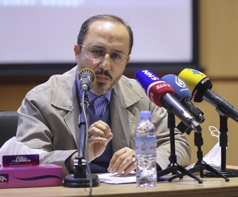  واکنش دولت به شایعه برکناری وزیر اقتصاد: تروریست‌های اقتصادی مشغول بمباران افکار عمومی با خبر کذب هستند