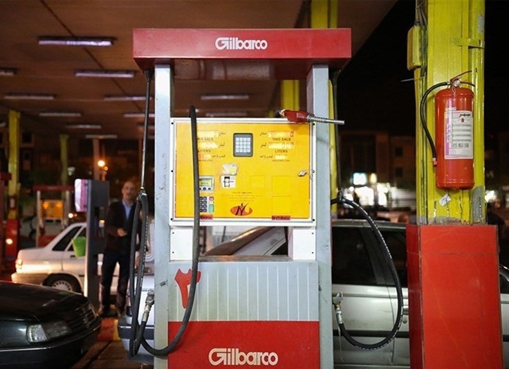 سنیم: نازل‌های از کار افتاده، عامل شلوغی جایگاه‌های سوخت است / ۵۸ هزار نازل در سراسر کشور وجود دارد ۲۹۰۰ مورد آن از مدار خارج شده 