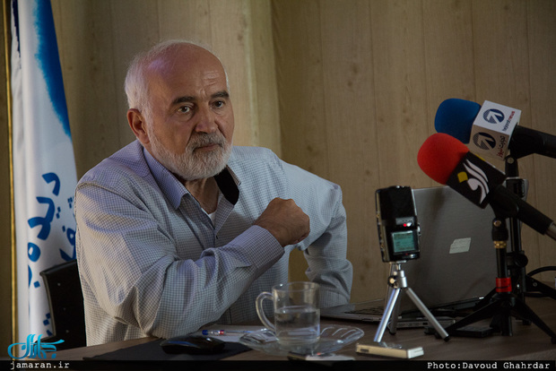  در نامه ای به قوه قضاییه تاکید شد؛ احمد توکلی: سکوت نامیمون و غیرقابل باوری را از مقامات قضایی در پرونده صدیقی شاهد هستیم/ این سکوت اعتماد عمومی را خدشه دار می کند 