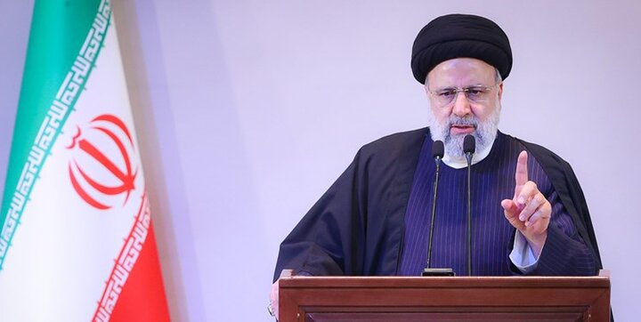 جایگاه رئیس جمهور این است که در باره امور واضح دستور بدهد و سپس آن را رسانه ای کند؟!