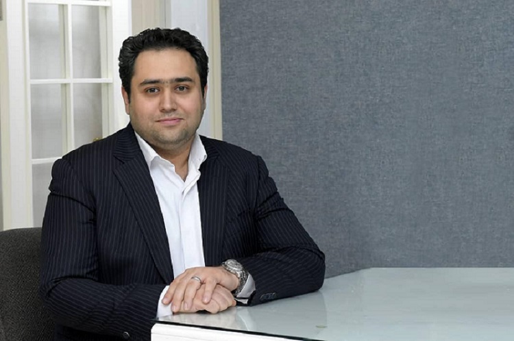 واکنش کامبیز مهدیزاده به سخنان کمال تبریزی درباره اکران فیلم مارمولک: دروغ کمال بی صفا