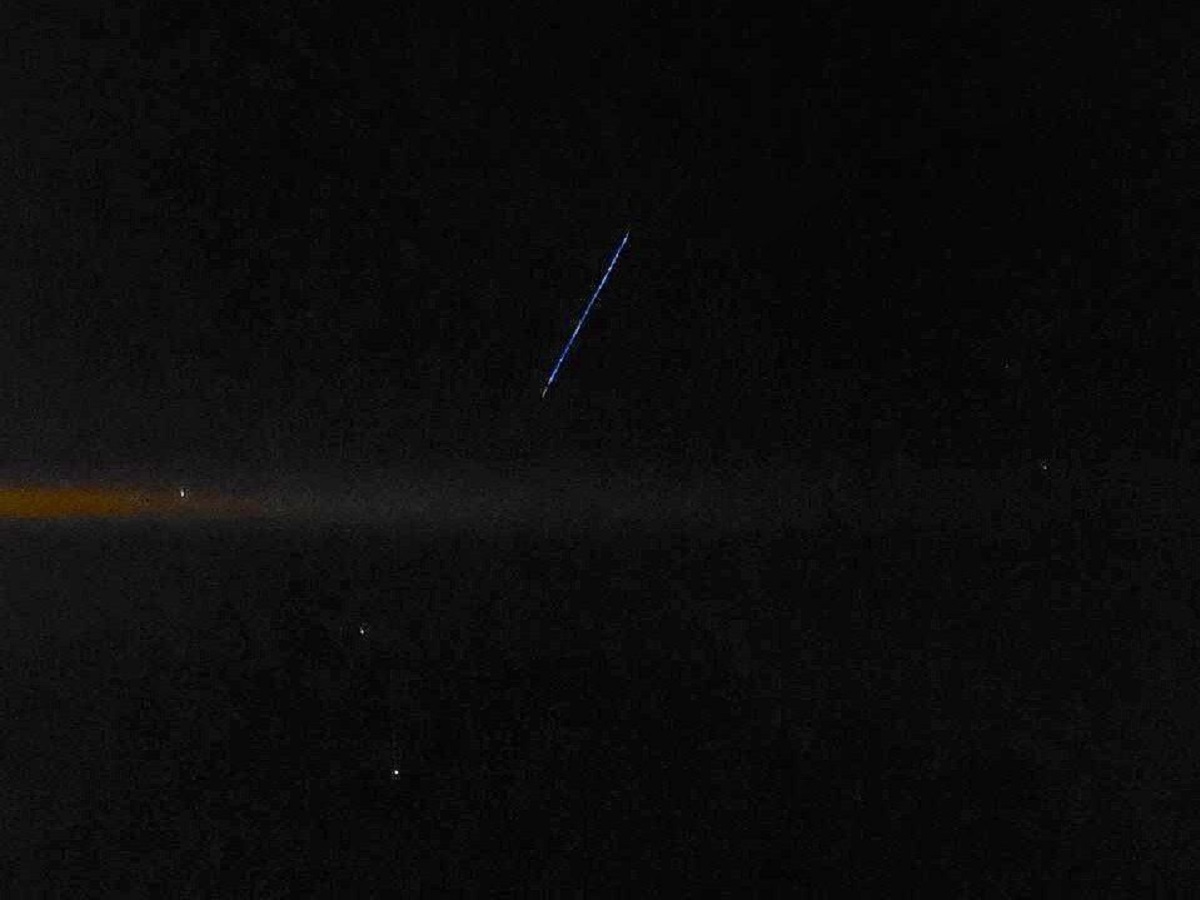 ارتش: اشیاء پرنده مشاهده شده در آسمان تربت جام مربوط به تمرینات دوره‌ای ارتش است