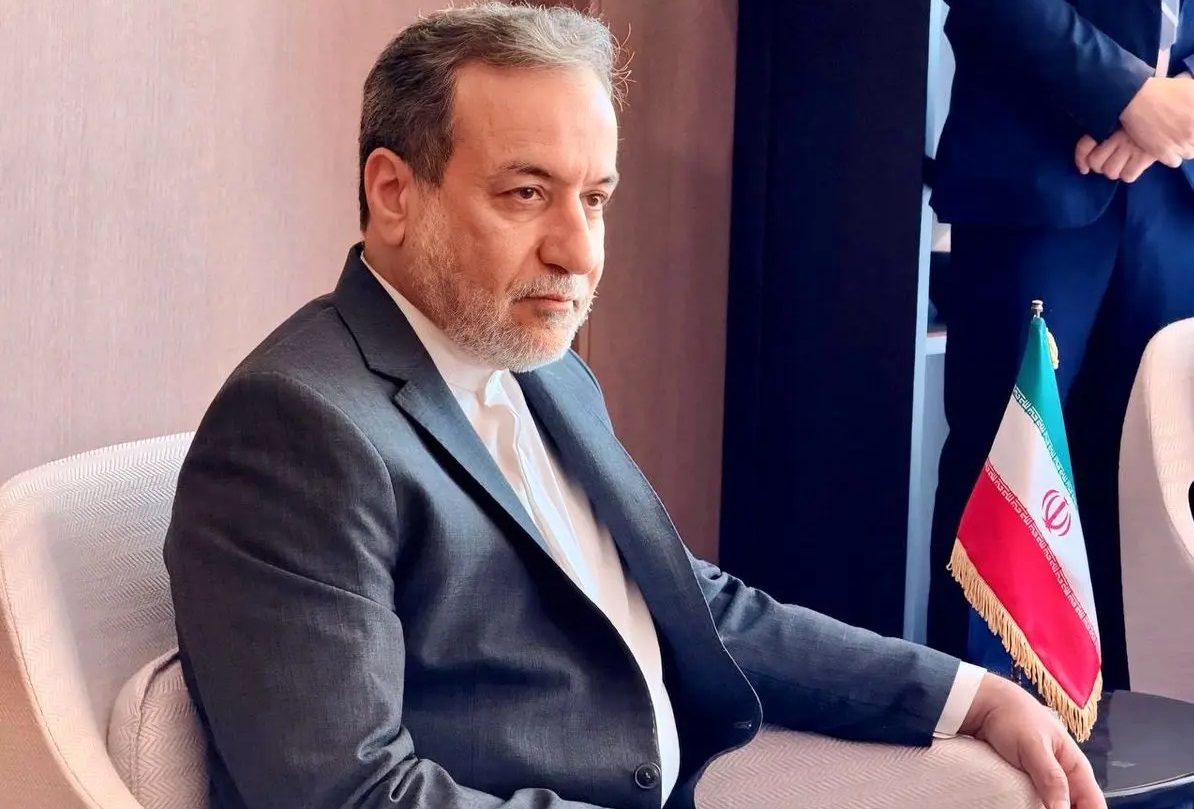  عراقچی: آماده‌ایم وارد مذاکرات شرافتمندانه بر اساس احترام و منافع متقابل شویم / همچنان منتظر تصمیم طرف‌هایی هستیم که با آنها وارد مذاکره شده‌ایم 