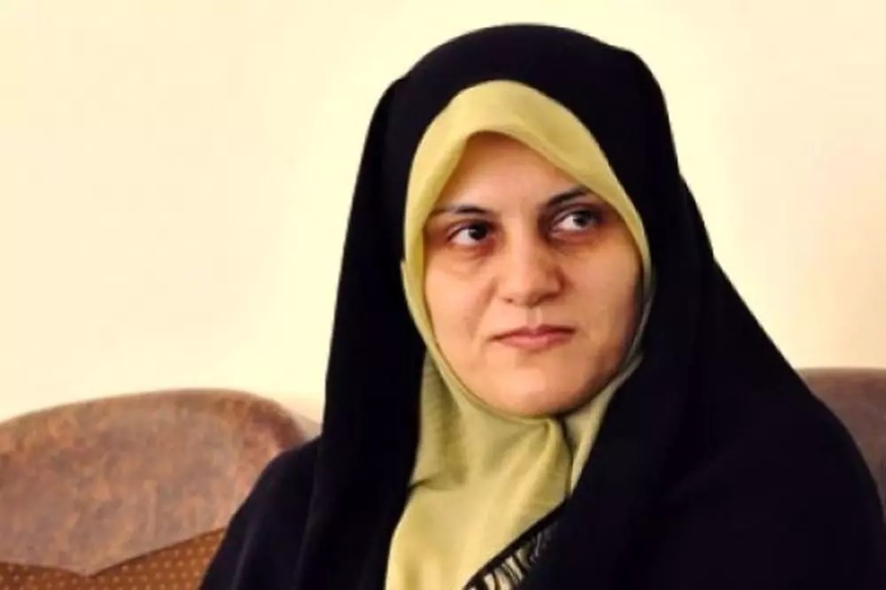  واکنش جمیله کدیور به اظهارات رئیسی درباره آماده‌سازی زمینه مهاجرت معکوس پزشکان ایرانی: این سخنان تا زمانی که در حیطه عمل تغییری ملموس مشاهده نشود، در مخاطب بی‌تأثیر است