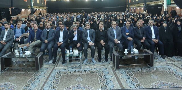  مشکل ما با توسری‌هاست نه روسری‌ها/ به‌عنوان یک معلم علوم اجتماعی نمی‌توانم از مهاجرت نخبگان به سادگی عبور کنم