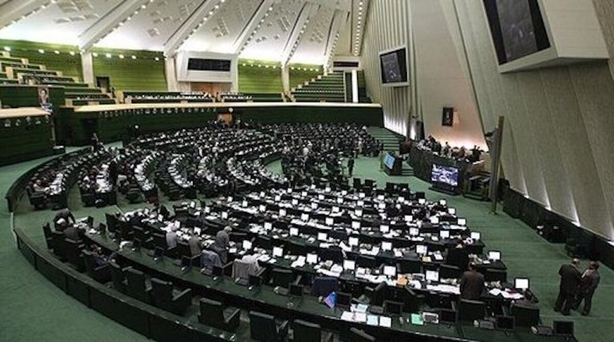 کارت زرد مجلسی ها این بار به میدری رسید