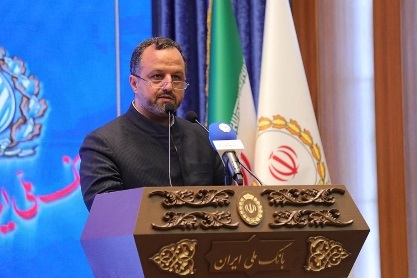 خاندوزی ضمن تبریک دستاوردهای بانک ملی ایران در سال 1402 واگذاری پتروشیمی شازند قله خروج از بنگاهداری بود