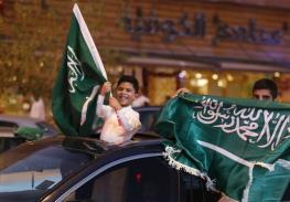 رای مجلس عربستان به تغییر پرچم این کشور / واکنش ها به احتمال حذف عبارت «لااله الاالله، محمد رسول الله» از پرچم؛ ریاض: شایعه است