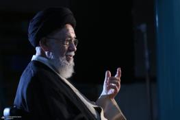   موسوی خوئینی‌ها: آنهایی که به خاتمی می‌تازند، غافل هستند که خودشان ضرر می‌کنند/آیا می‌شود از مشارکت ادعایی ۴۰ درصدی (با احتساب آرای باطله) خشنود بود؟