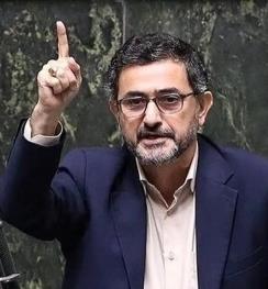  زارعی، نماینده مجلس: به ترامپ قمارباز و قاتل می‌گوییم تا دیر نشده سگ‌های سنتکام را از آسیای غربی جمع کن / البته سگ هاری که در منطقه رها کرده اید، خودمان دندان‌هایش را خواهیم کشید