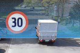  کاهش خودکار سرعت خودرو با یک فناوری جدید / دیگر نیازی به ترمز کردن نیست