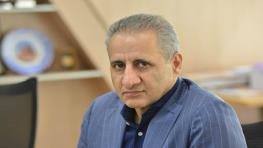  حسینی، دبیرکل اتاق مشترک بازرگانی ایران و عراق: با 2.7 میلیارد دلار آزاد شده کالاهایی که در لیست تحریم نباشد را می‌توانیم خریداری کنیم