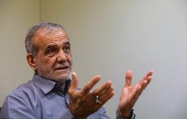  پزشکیان: تمام اعتراضات و تشنج‌ها از بی‌عدالتی شکل می‌گیرد؛ نمی‌توان حق فردی را خورد و به او گفت سکوت کن / با دختر مردم به خاطر اینکه پوشش او مطابق آنچه ما می‌گوییم نیست، برخورد می‌شود؛ ما مقصر بودیم یا آنها؟ 