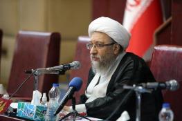  پیام تبریک آملی لاریجانی به پزشکیان: مجمع تشخیص از هیچ کمکی دریغ نخواهد کرد/ امیدوارم با بهره‌مندی از سوابق ارزنده مدیریتی، در مسیر پیشرفت گام بردارید