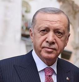  اردوغان: به دنبال موشک ۲ هزار کیلومتری هستیم