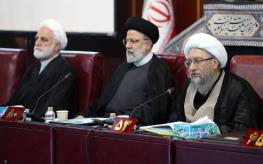  پیشنهاداتی برای حل اختلاف بر سر هیات عالی نظارت مجمع تشخیص/پایانِ سکوت آملی لاریجانی مقابل مجلس /رئیسی مخالف «شفافیت» شد؟