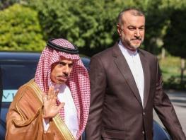 ادعای بلومبرگ: پیشنهاد عربستان برای سرمایه‌گذاری در ایران در صورت جلوگیری تهران از تبدیل جنگ غزه به یک درگیری منطقه‌ای