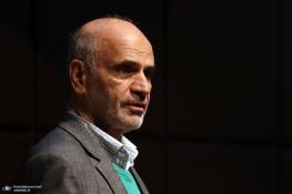  مومنی:برای خود حقوق های بالاتر از 50 میلیون را ضروری می‌بینند، اما از ترس تورم حقوق کارگران وکارمندان را بالا نمی برند!
