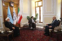  در جلسه ای به میزبانی مجلس؛ تبادل نظر  سران قوا در مورد تناسبی شدن انتخابات مجلس با هدف افزایش رقابت و مشارکت مردم