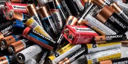 تولید باتری جان‌سخت لیتیومی با نمک مایع 