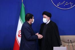 مسئولیت مهم مخبر در کنار روسای قوه مقننه و قضائیه با تکیه بر اصل ۱۳۱ قانون اساسی محمد مخبر کیست؟ /از دزفول تا پاستور
