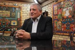  محسن هاشمی: رئیسی، دولت هماهنگی ندارد / شاید با فشار مجلس آینده تغییراتی در کابینه صورت گیرد./دولت در حل مشکل تورم، بازار خودرو، فیلترینگ و حجاب موفق نبوده است